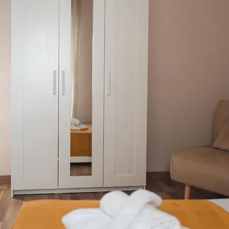 Bed & Breakfast Casale Regina Maria 3*